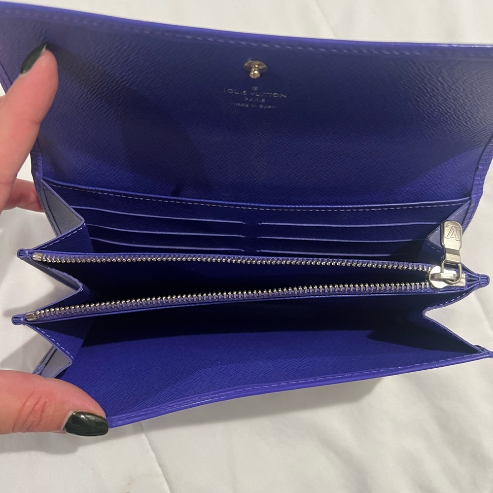 Louis vuitton purple wallet